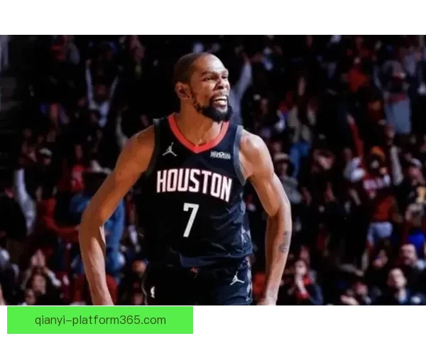 乌度卡盛赞杜兰特历史地位直追乔丹未来有望超越更多传奇巨星